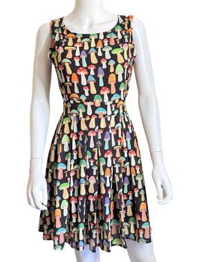 L.A. Soul Dress Womens S Black Colorful Mushroom Print Sleeveless Knee Length